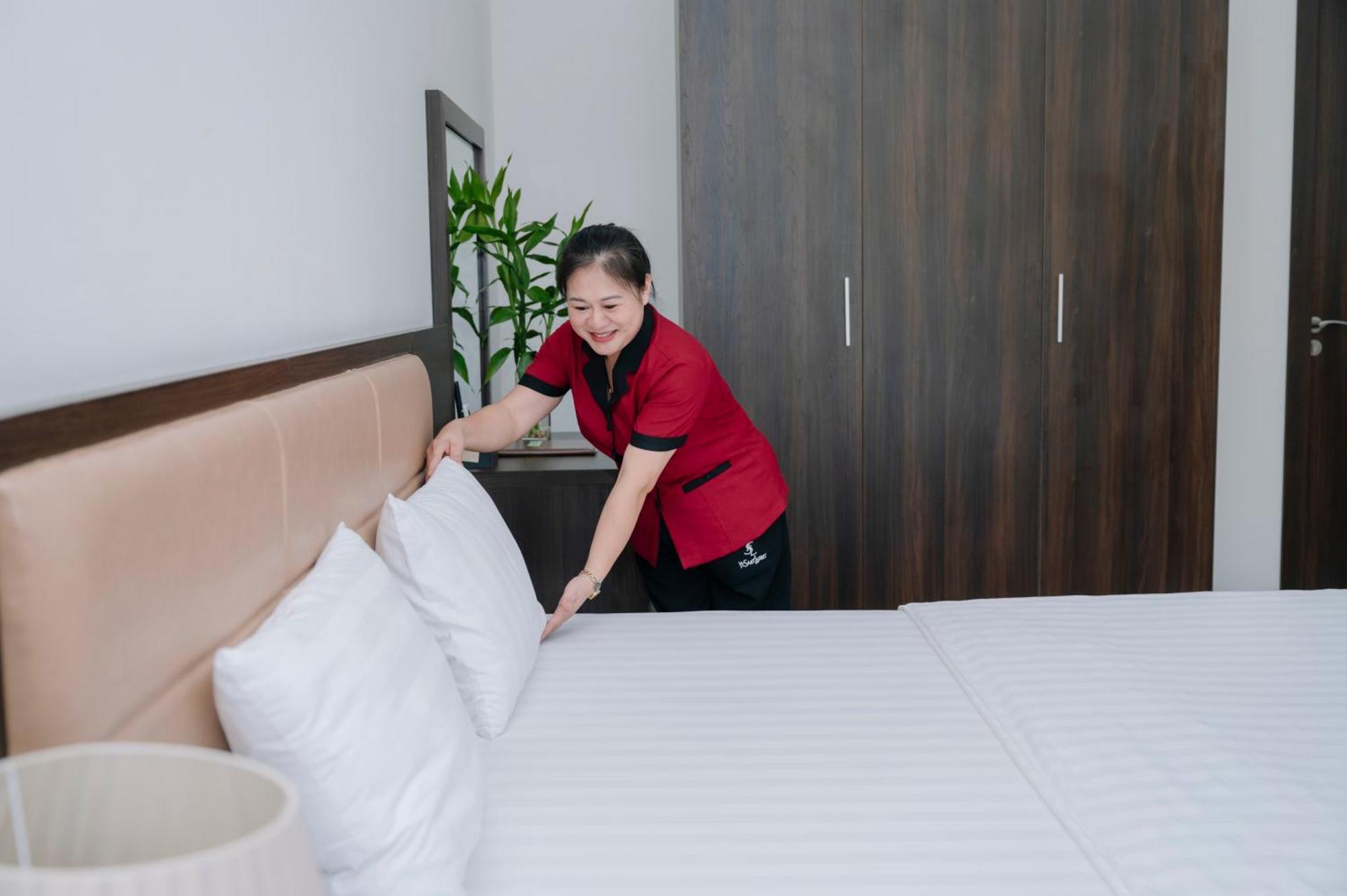 Khach San Det Hotell Nam Dinh Exteriör bild