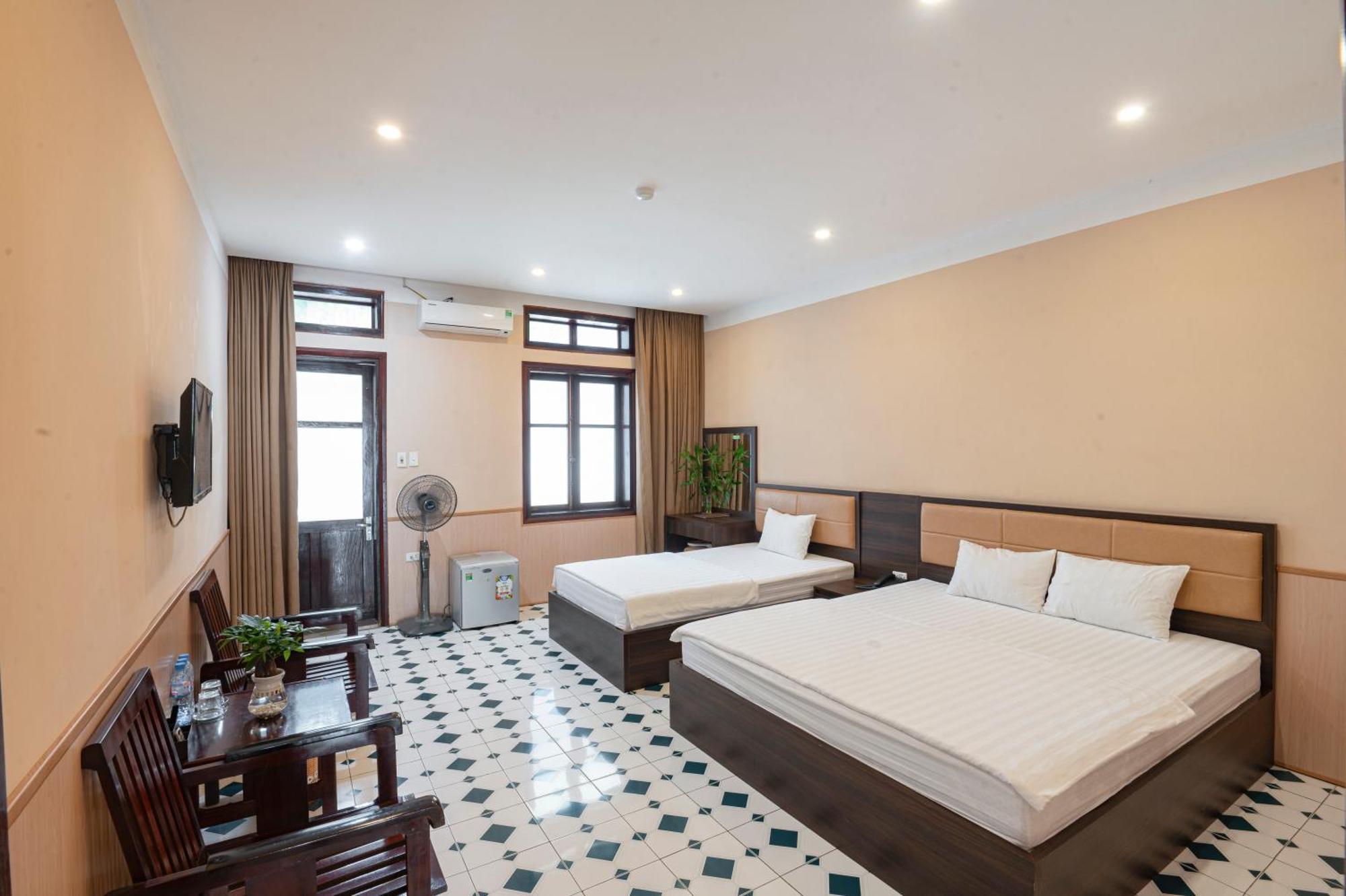 Khach San Det Hotell Nam Dinh Exteriör bild